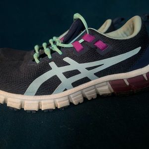 Asics Gel Quantum 90 Running Shoes Blue Navy Purple. Size 6. Women’s